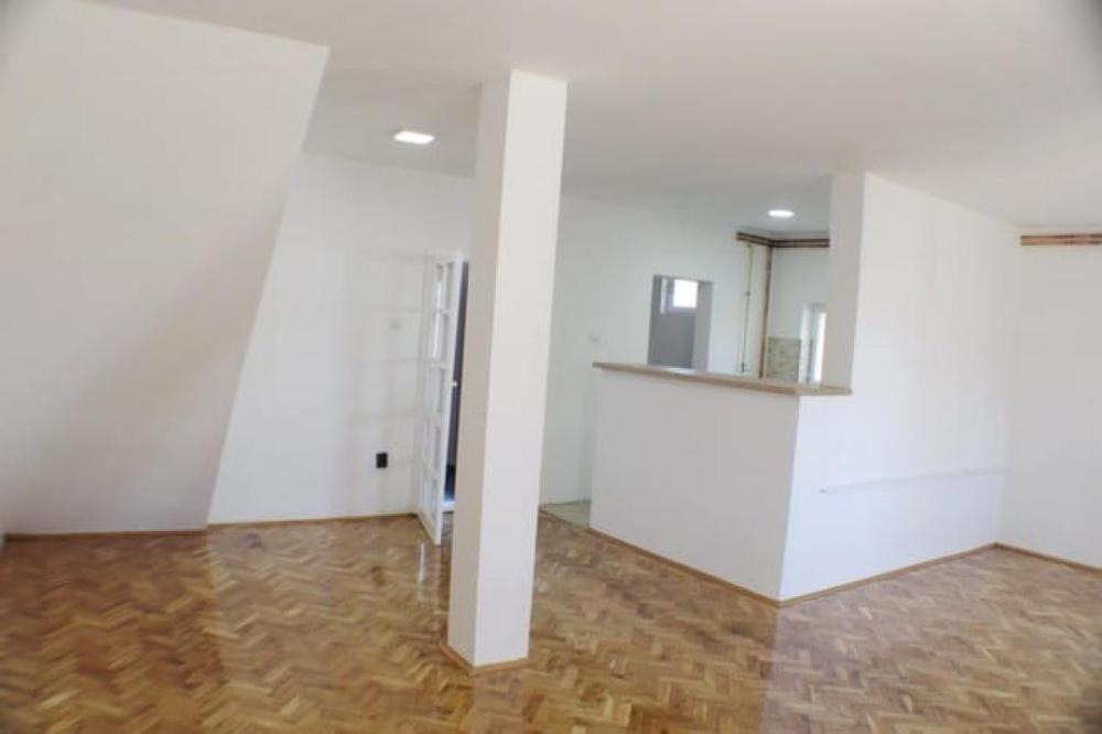 Slika 2 -  Lokal za izdavanje, 200m2, 1.300€