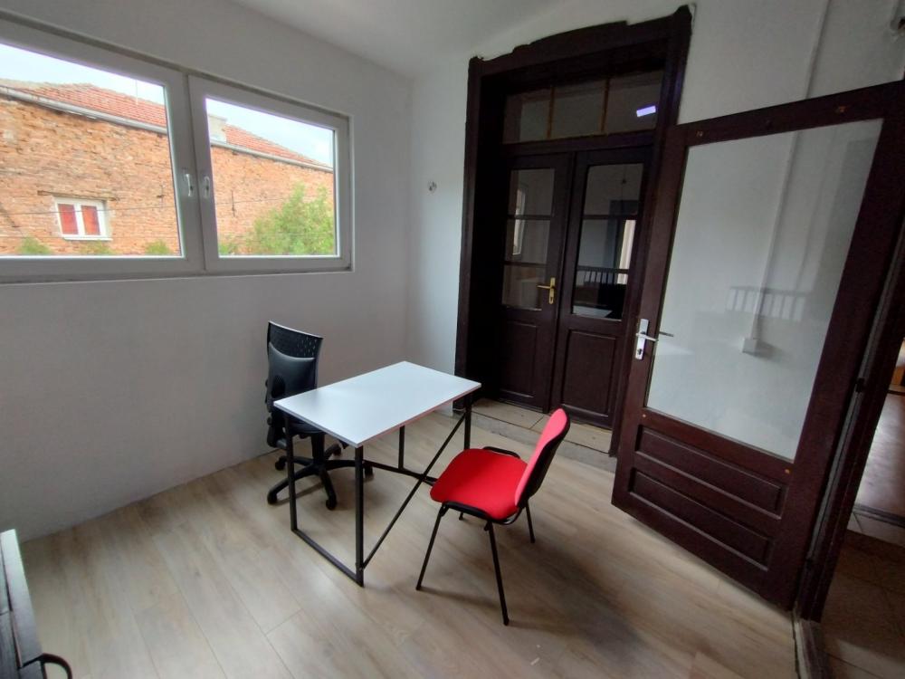 Slika 5 - Obilićev Venac br. 62,  Lokal za izdavanje, 70m2, 350€