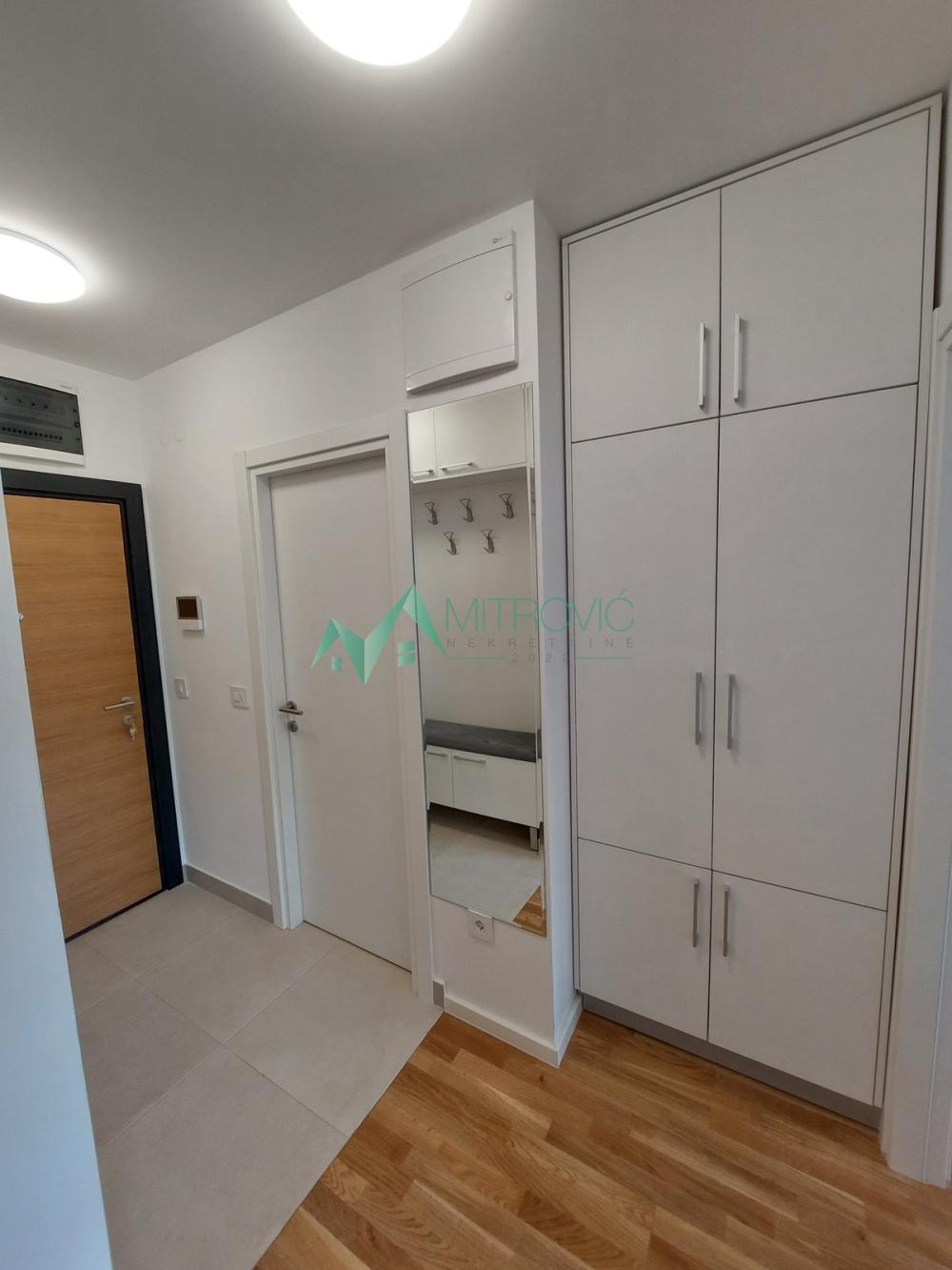 Slika 1 - Jednoiposoban stan za izdavanje, 37m2, 600€