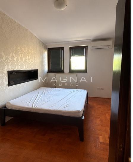 Slika 6 - Gospodar Jovanova, Trosoban stan na prodaju, 95m2, 390.000€
