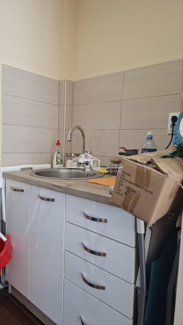 Slika 7 - Milentija Popovića,  Lokal za izdavanje, 30m2, 480€