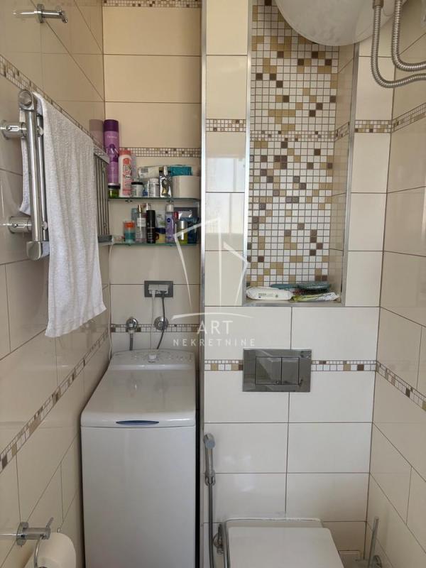 Slika 7 - Čubrina, Dvosoban stan za izdavanje, 81m2, 1.300€