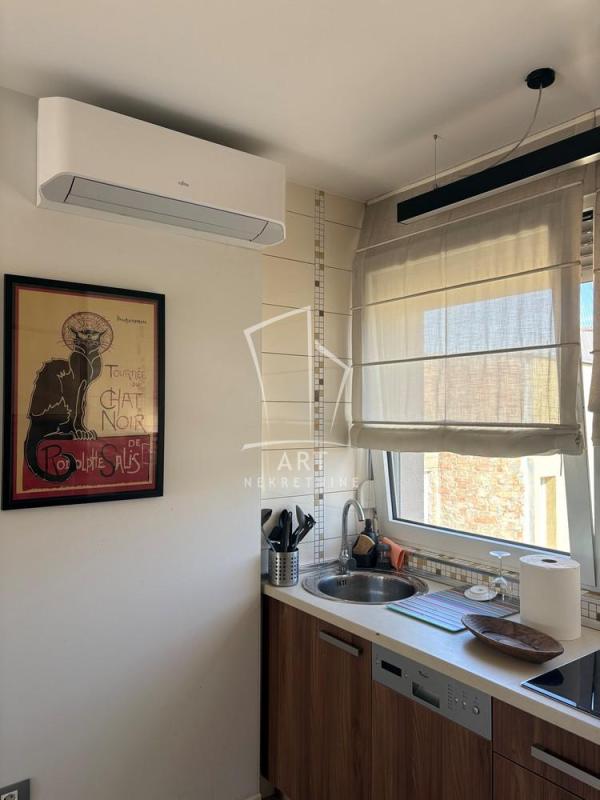 Slika 2 - Čubrina, Dvosoban stan za izdavanje, 81m2, 1.300€