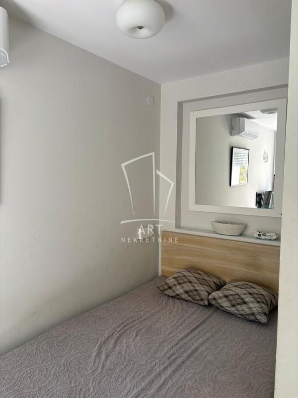 Slika 4 - Čubrina, Dvosoban stan za izdavanje, 81m2, 1.300€