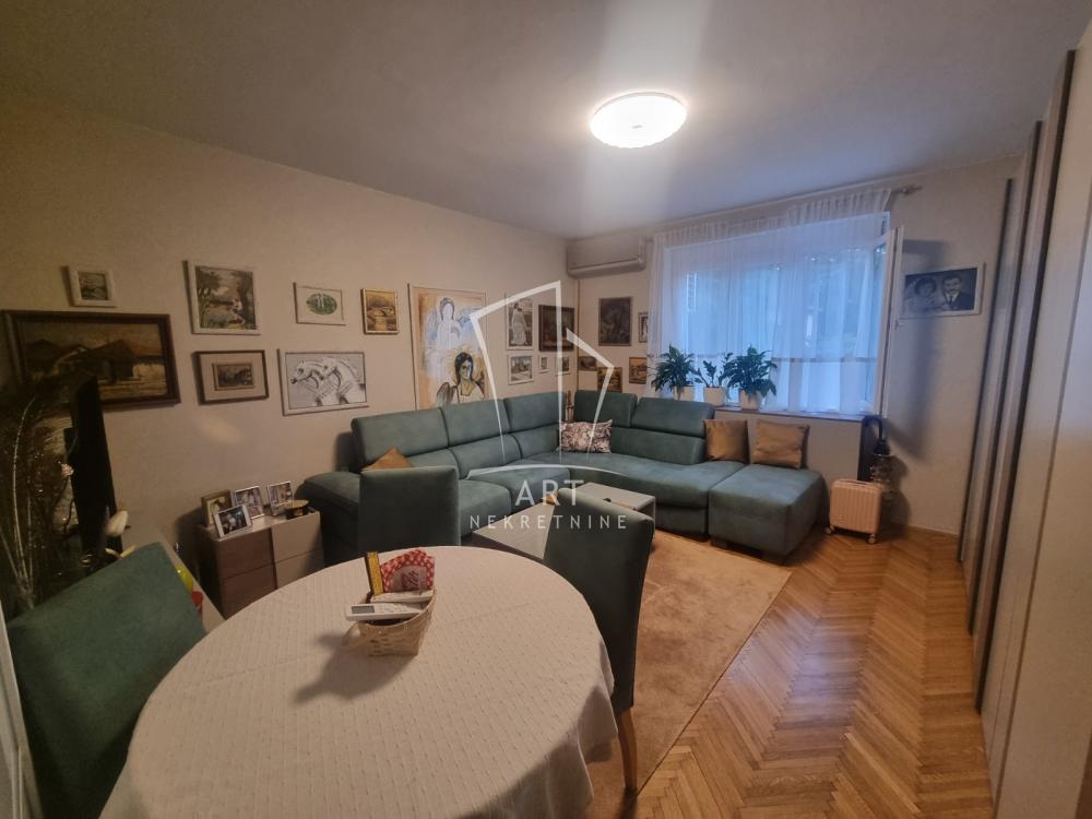 Slika 1 - Banjička, Dvosoban stan na prodaju, 48m2, 170.000€