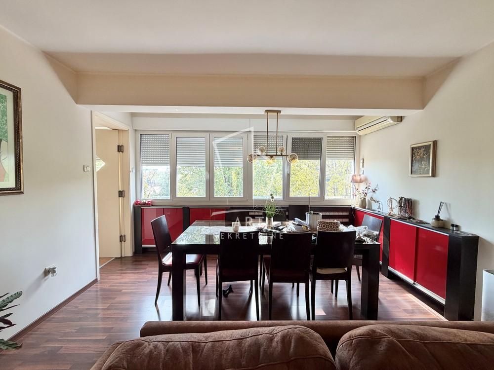 Slika 4 - Bulevar Arsenija Čarnojevića, Četvoroiposoban stan na prodaju, 121m2, 495.000€