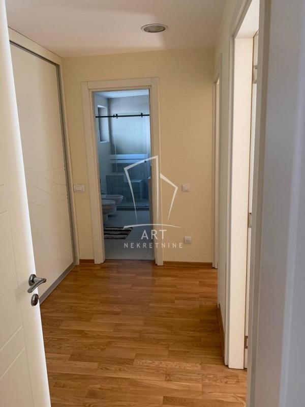 Slika 5 - Pivljanina Baja, Četvorosoban stan za izdavanje, 102m2, 2.000€