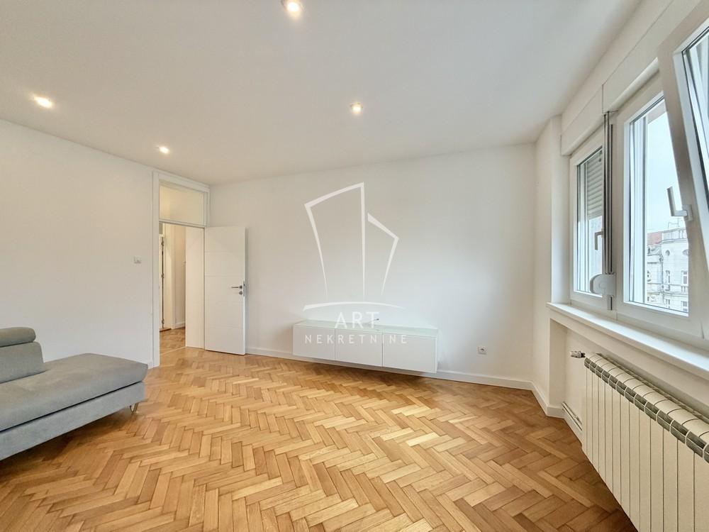 Slika 8 - Obilićev Venac, Dvosoban stan za izdavanje, 66m2, 1.300€