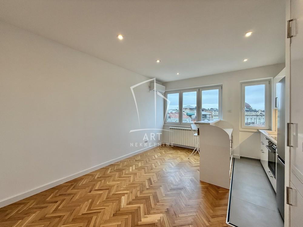 Slika 5 - Obilićev Venac, Dvosoban stan za izdavanje, 66m2, 1.300€