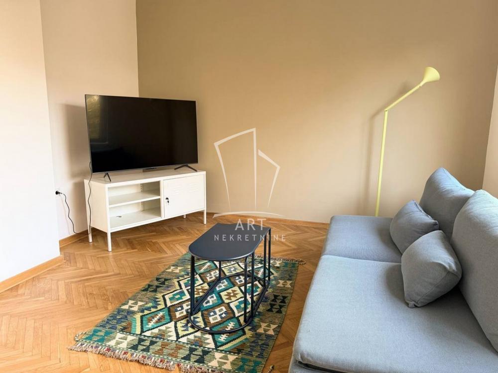 Slika 1 - Ljubomira Stojanovića, Dvosoban stan za izdavanje, 48m2, 900€
