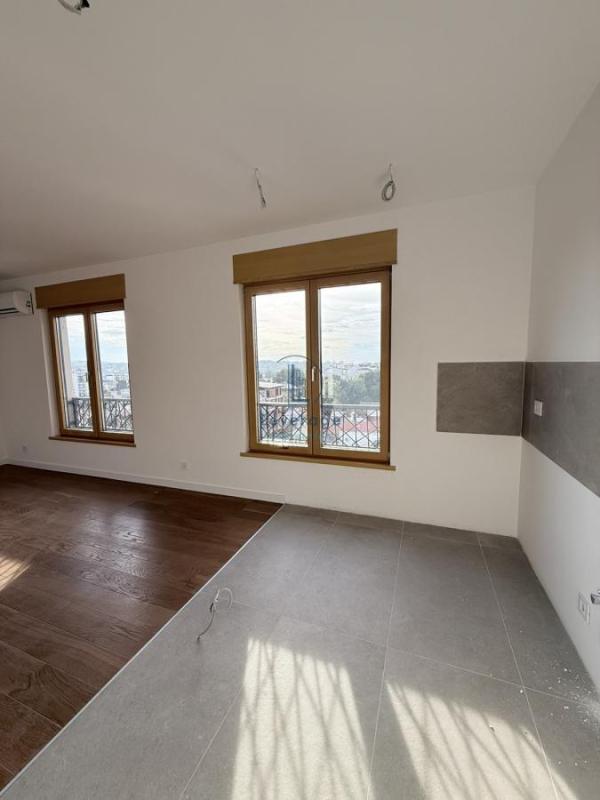 Slika 1 - Cerska, Troiposoban stan na prodaju, 110m2, 462.000€