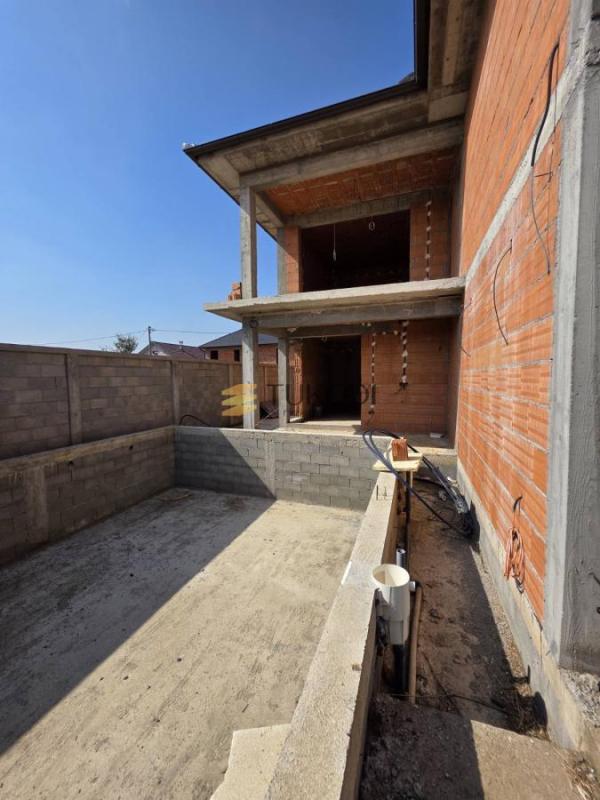Slika 6 -  Kuća na prodaju, 420m2, 195.000€