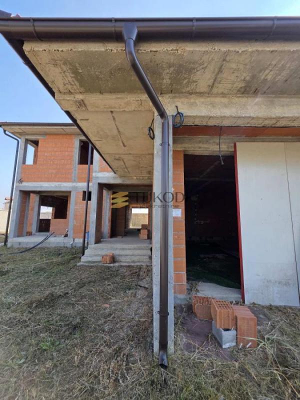 Slika 9 -  Kuća na prodaju, 420m2, 195.000€