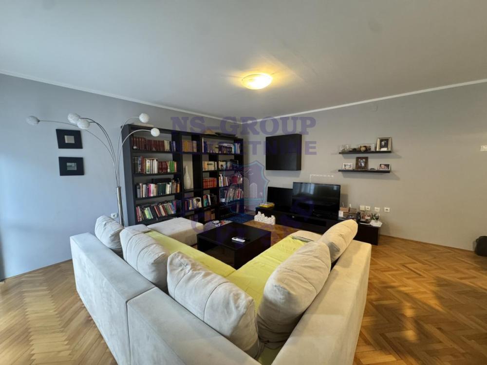 Slika 0 - Trosoban stan na prodaju, 76m2, 272.950€