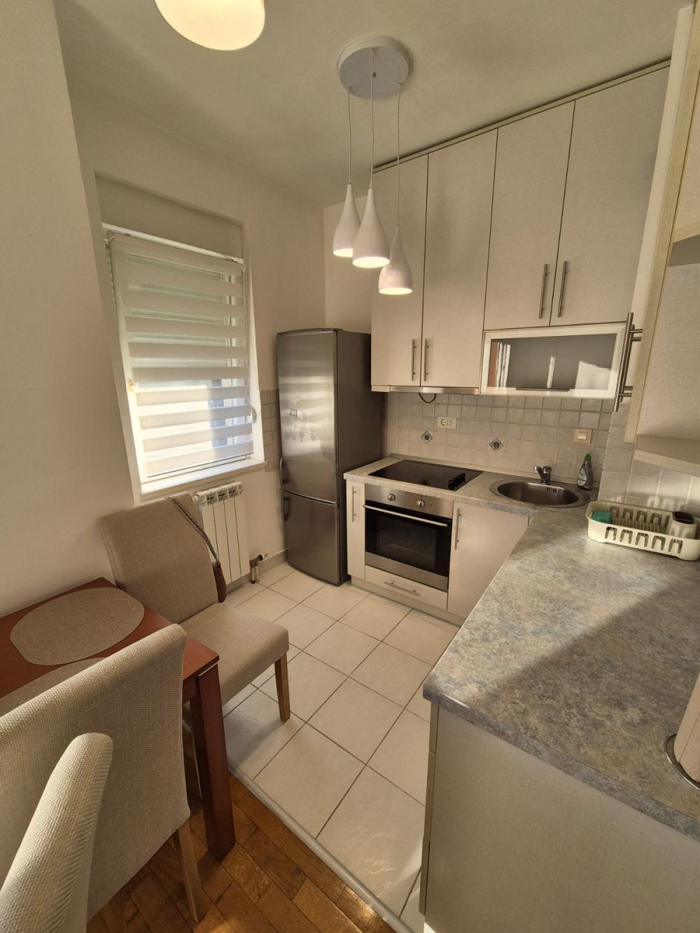 Slika 3 - Vespučijeva, Dvosoban stan za izdavanje, 45m2, 600€