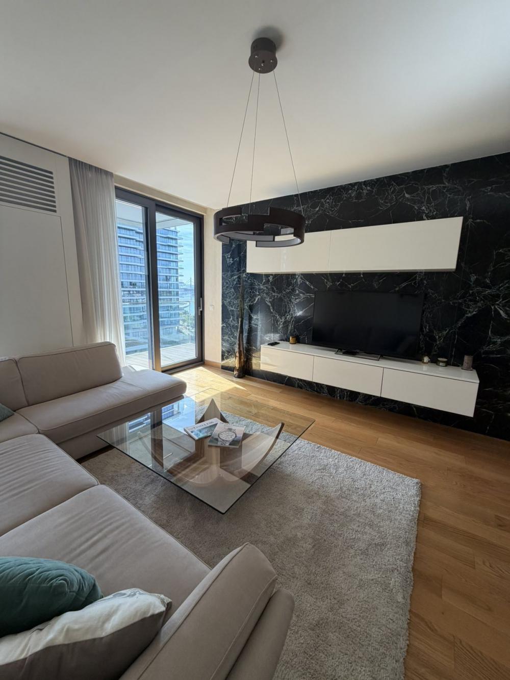 Slika 1 - Hercegovačka, Dvosoban stan za izdavanje, 61m2, 1.800€