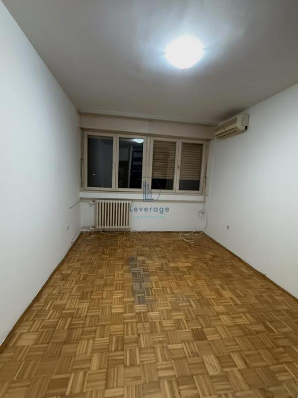 Slika 2 - Mirijevski venac, Trosoban stan za izdavanje, 80m2, 700€