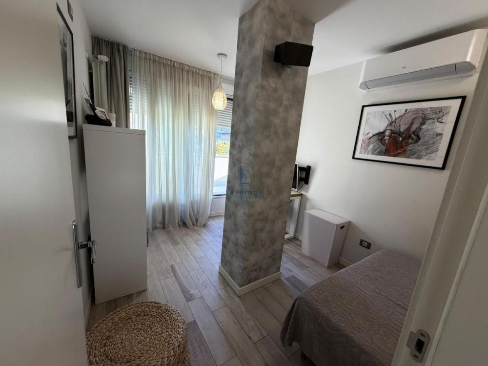 Slika 4 - Čubrina, Jednoiposoban stan za izdavanje, 81m2, 1.300€