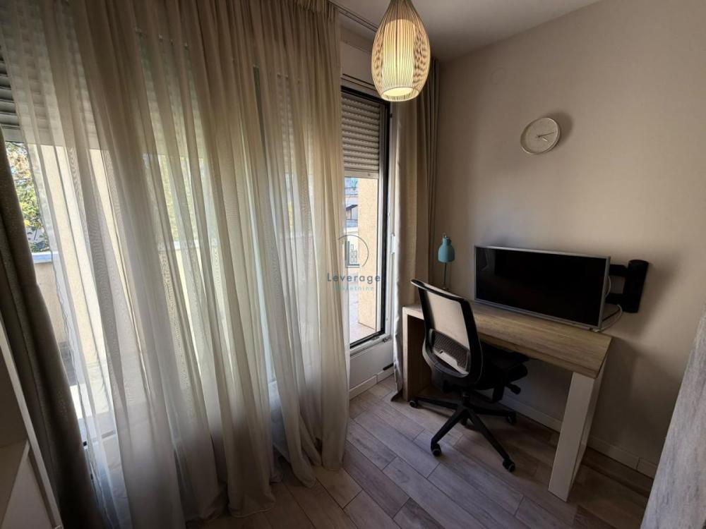 Slika 6 - Čubrina, Jednoiposoban stan za izdavanje, 81m2, 1.300€