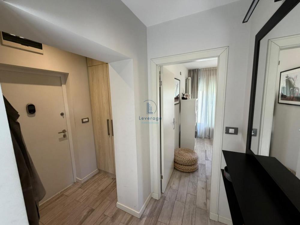 Slika 10 - Čubrina, Jednoiposoban stan za izdavanje, 81m2, 1.300€