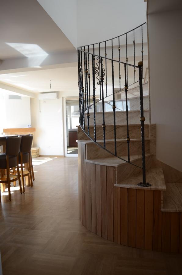 Slika 6 - Četvorosoban stan za izdavanje, 125m2, 850€