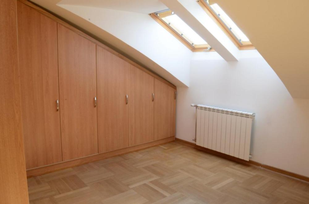 Slika 10 - Četvorosoban stan za izdavanje, 125m2, 850€