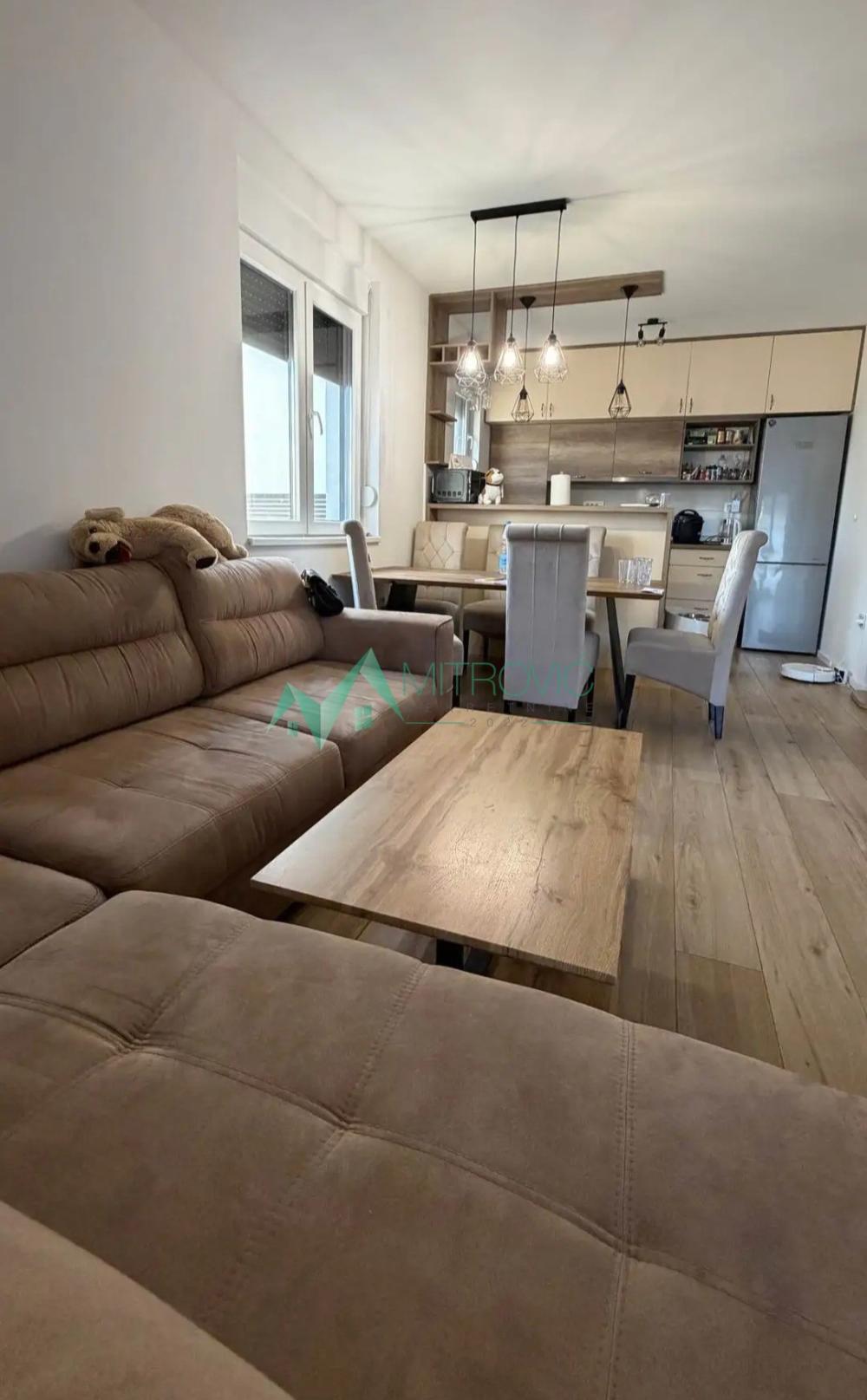 Glavna slika -Trosoban stan na prodaju, 76m2, 194.670€