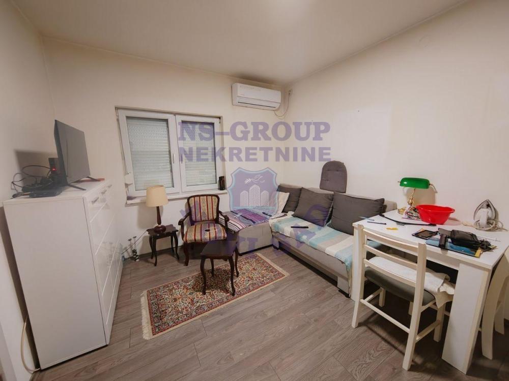 Glavna slika -Jednoiposoban stan na prodaju, 35m2, 80.000€