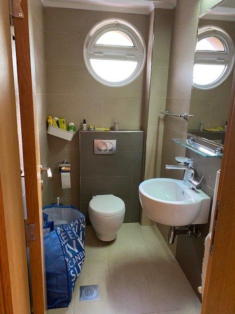 Slika 9 - Kronštatska, Troiposoban stan za izdavanje, 120m2, 1.350€
