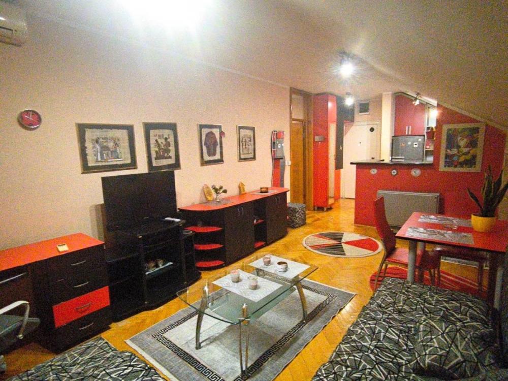 Slika 2 - Gandijeva, Dvosoban stan za izdavanje, 44m2, 700€