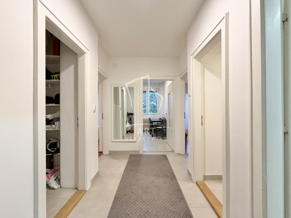 Slika 3 - Cara Dušana, Dvosoban stan za izdavanje, 47m2, 1.100€
