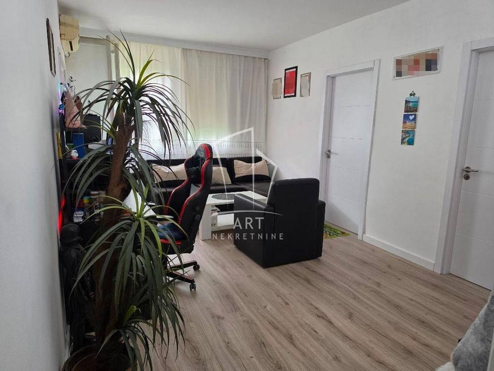 Slika 1 - Stanka Paunovića Veljka, Dvoiposoban stan na prodaju, 53m2, 173.000€