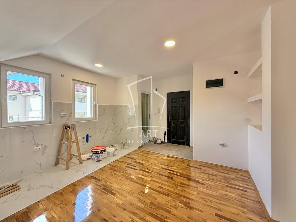 Slika 2 - Kneza Miloša, Trosoban stan na prodaju, 61m2, 115.000€