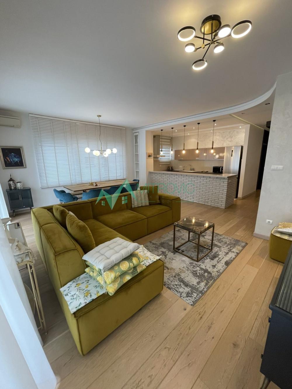 Slika 1 - Trosoban stan na prodaju, 105m2, 432.600€
