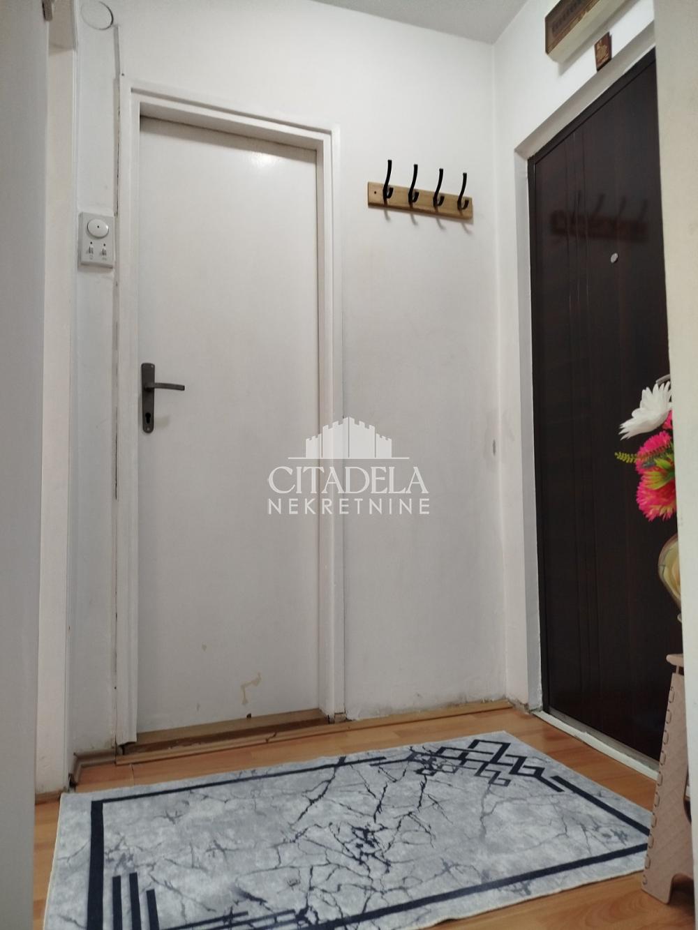Slika 5 - Oslobođenja 1. deo, Jednosoban stan na prodaju, 27m2, 40.000€