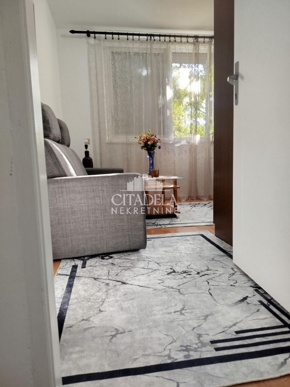 Slika 2 - Oslobođenja 1. deo, Jednosoban stan na prodaju, 27m2, 40.000€