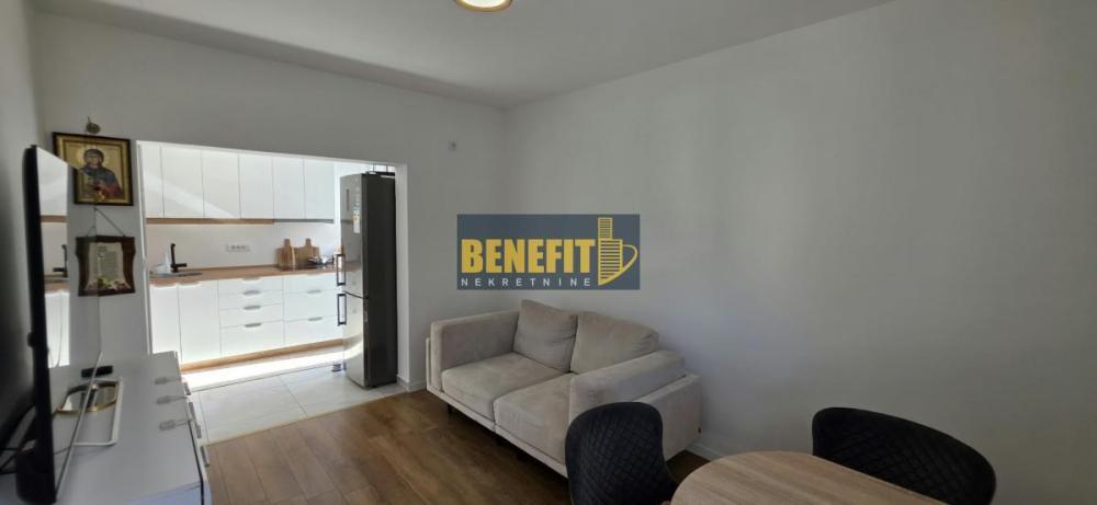 Glavna slika -Dvoiposoban stan na prodaju, 58m2, 155.000€