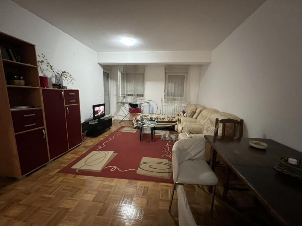 Slika 1 - Akrobate Aleksića, Dvosoban stan na prodaju, 52m2, 143.000€