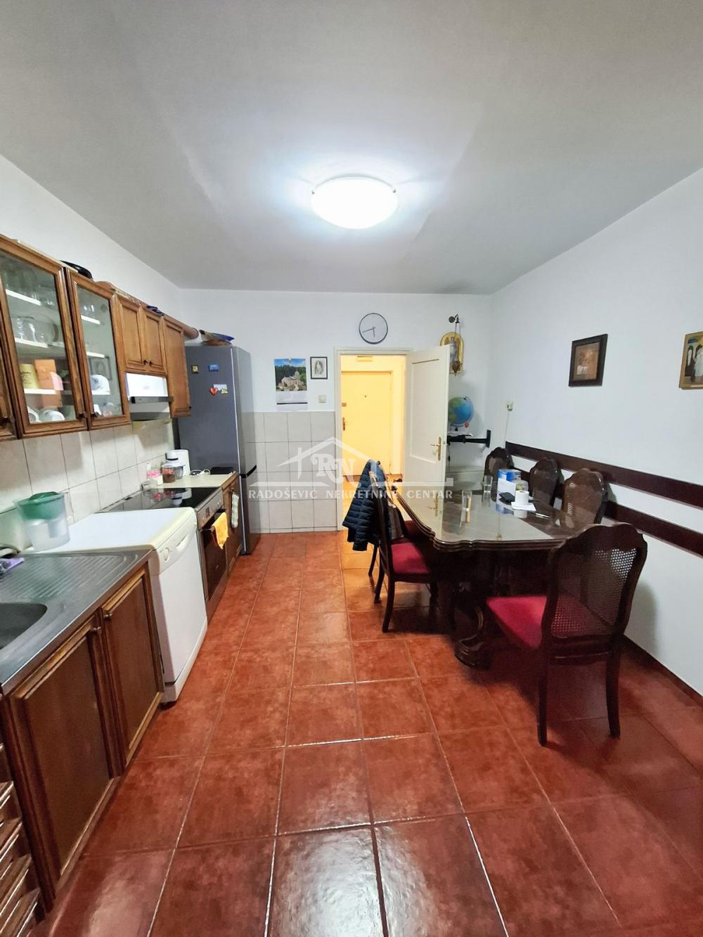Slika 5 - Pera Ćetkovića, Dvosoban stan na prodaju, 56m2, 153.000€