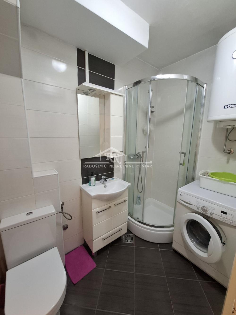 Slika 9 - Pera Ćetkovića, Dvosoban stan na prodaju, 56m2, 153.000€