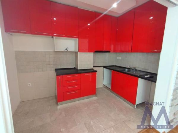 Slika 3 - Dvoiposoban stan za izdavanje, 400€