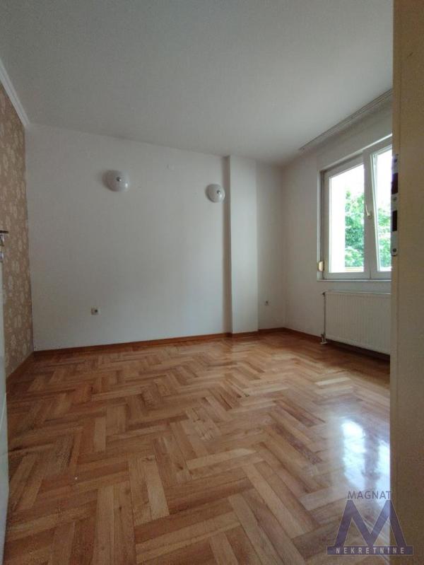 Slika 7 - Dvoiposoban stan za izdavanje, 400€