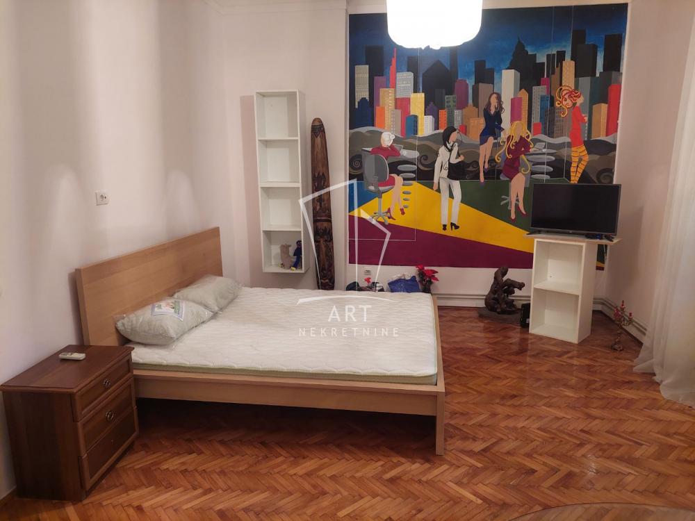 Slika 3 - Hilandarska, Trosoban stan za izdavanje, 72m2, 1.000€