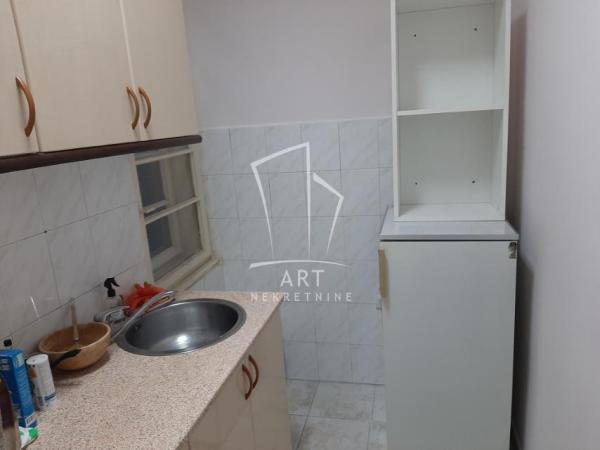 Slika 4 - Hilandarska, Trosoban stan za izdavanje, 72m2, 1.000€