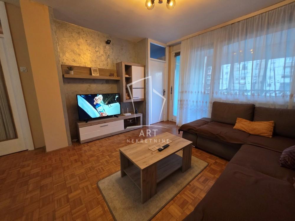 Glavna slika -Jurija Gagarina, Trosoban stan za izdavanje, 77m2, 800€