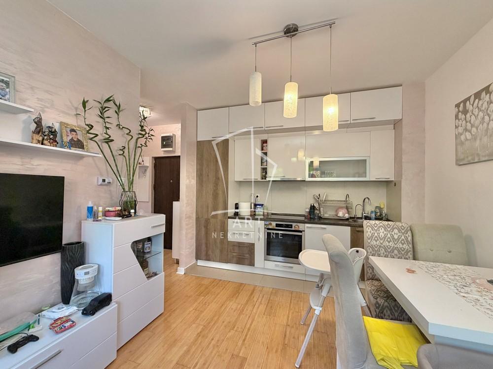 Slika 2 - Kapetana Miloša Žunjića, Dvoiposoban stan na prodaju, 45m2, 139.000€
