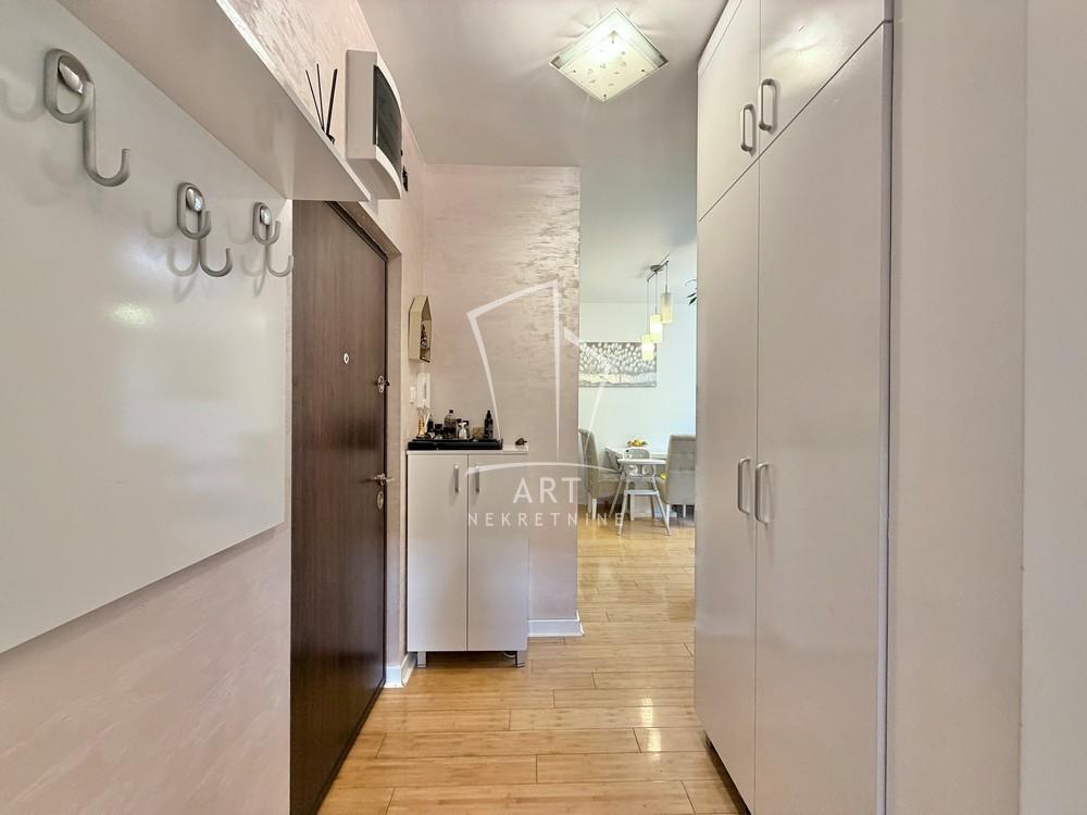 Slika 5 - Kapetana Miloša Žunjića, Dvoiposoban stan na prodaju, 45m2, 139.000€