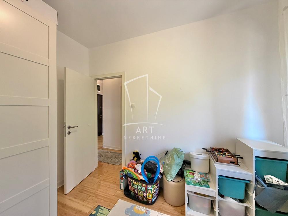 Slika 8 - Kapetana Miloša Žunjića, Dvoiposoban stan na prodaju, 45m2, 139.000€