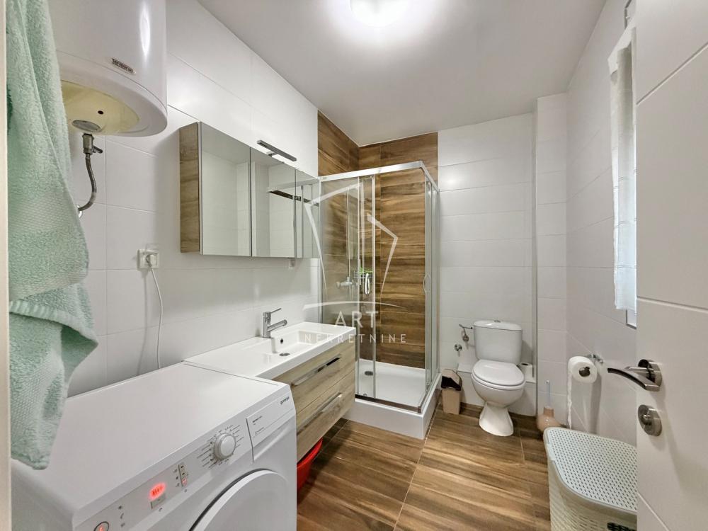 Slika 11 - Đevđelijska, Trosoban stan na prodaju, 110m2, 375.000€