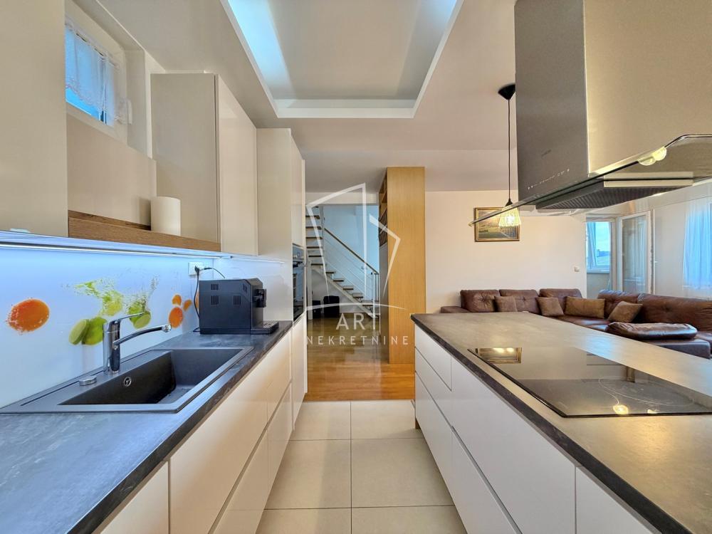 Slika 5 - Đevđelijska, Trosoban stan na prodaju, 110m2, 375.000€